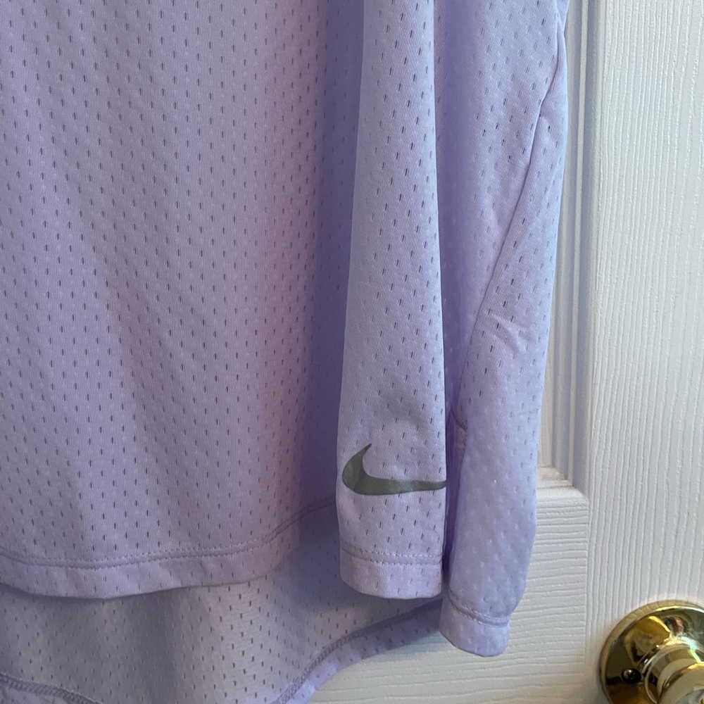 Nike Womens Tank Top - Picture 2 of 5